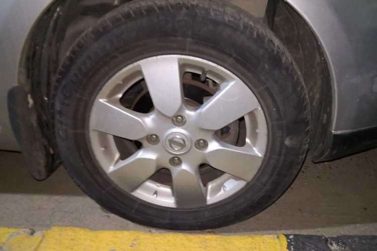 Used Nissan Livina 2007 1.6L Automatic Supercharged Edition
