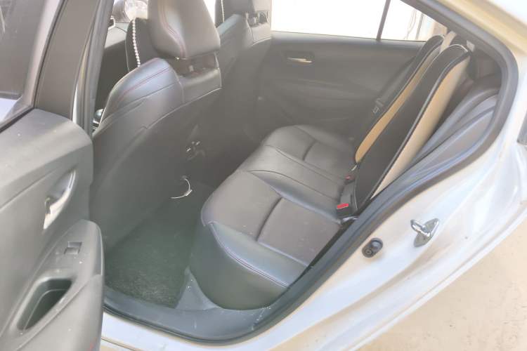 Used Toyota Levin 2019 185T CVT Sport Edition China VI Standard Left Rear Seat