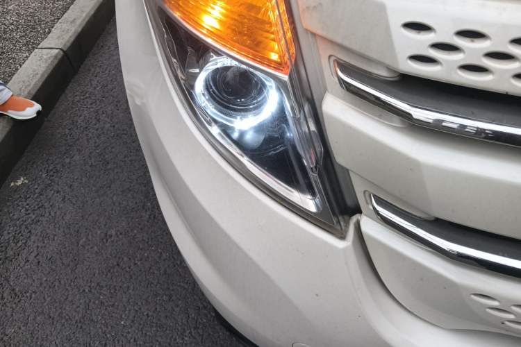 Used Ford Explorer 2013 3.5L Deluxe Model