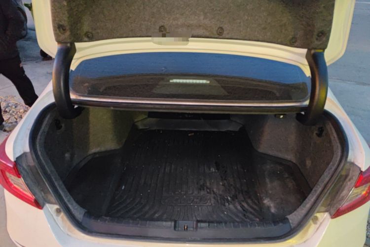 Used Honda Accord 2018 260TURBO Elite Edition China VI Trunk