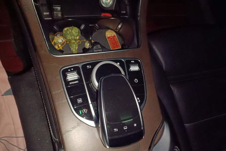 Used Mercedes-Benz GLC 2016 GLC 300 4MATIC Dynamic Model