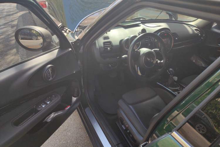 Used MINI Clubman 2016 1.5T COOPER Driver Seat