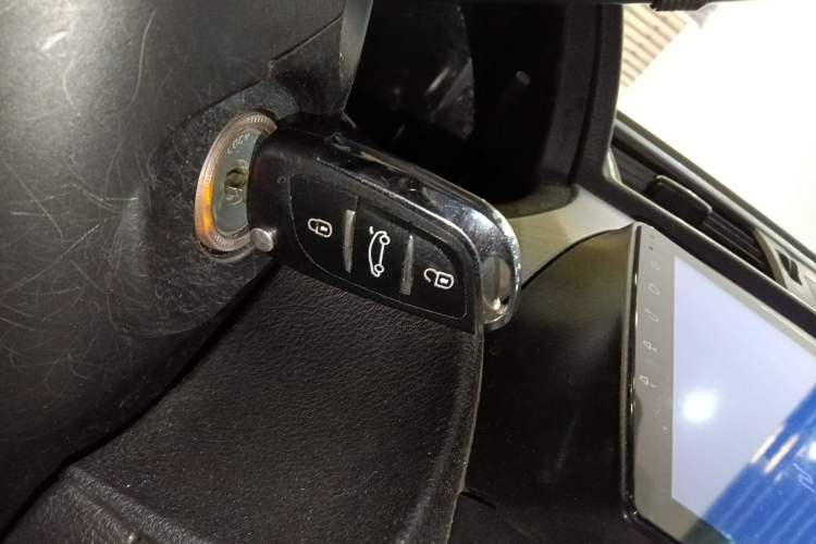 Used Suzuki Alivio 2015 1.6L Automatic Comfort Model Vehicle Key