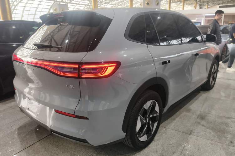 Used Geely Galaxy E5 2026 Model 530km Exploration Edition Rear Right 45 Deg