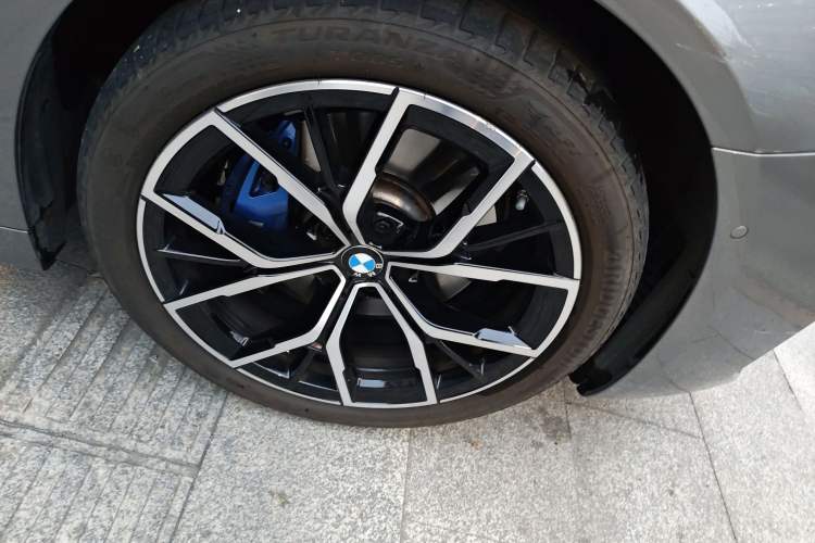 Used BMW 5 Series (Import) 2022 Updated 530i M Sport Package