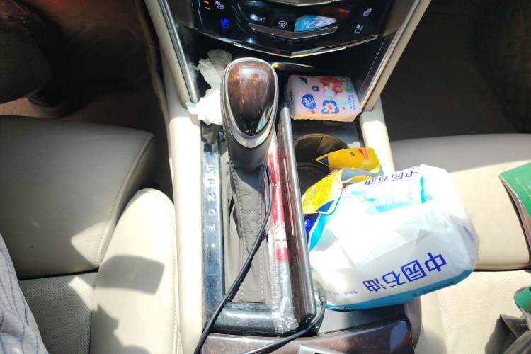 Used Cadillac XTS 2014 28T Luxury Model
