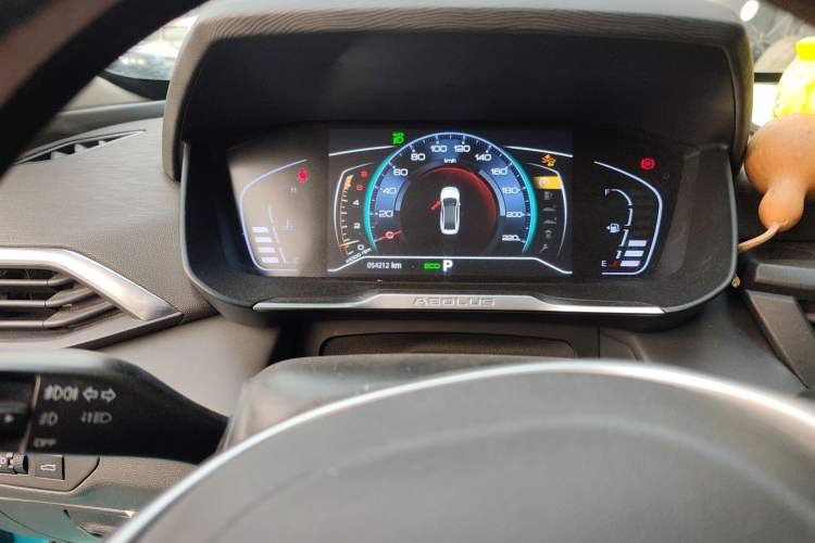 Used Dongfeng Aeolus Yixuan 2020 230T Automatic Cool Edition Odometer Close Up