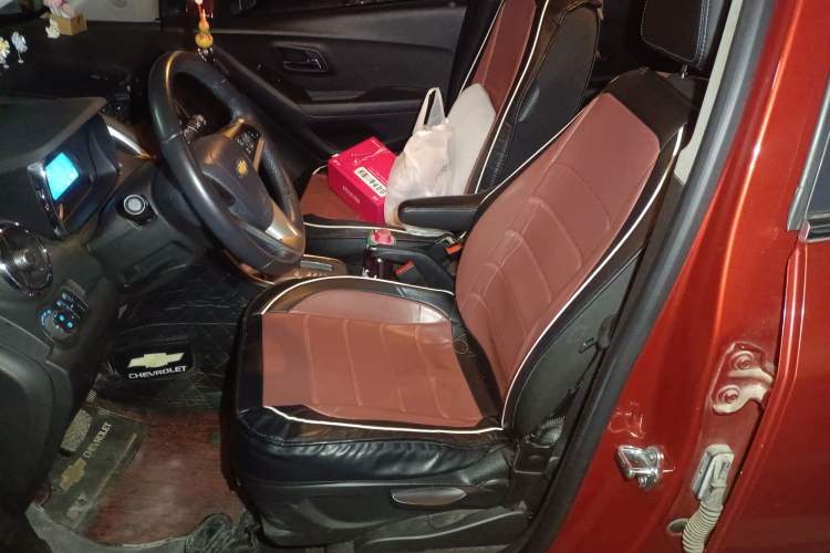 Used Chevrolet Trax 2014 1.4T Automatic Two-Wheel Drive Luxury Model Left Front Seat