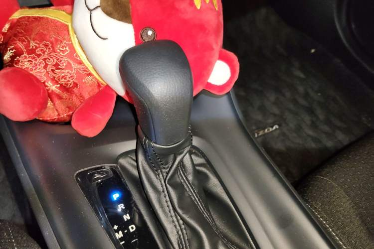 Used Toyota IZOA 2022 2.0L Yixing Version