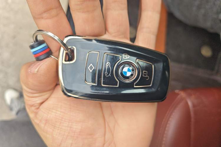 Used BMW X3 2013 Facelifted xDrive20i Luxury Edition