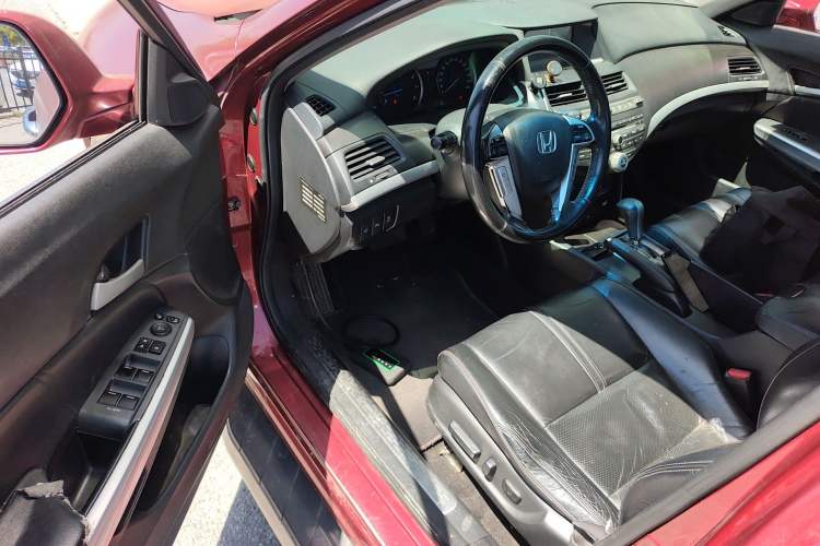 Used Honda Crosstour 2012 2.4L Luxury Edition Driver Seat