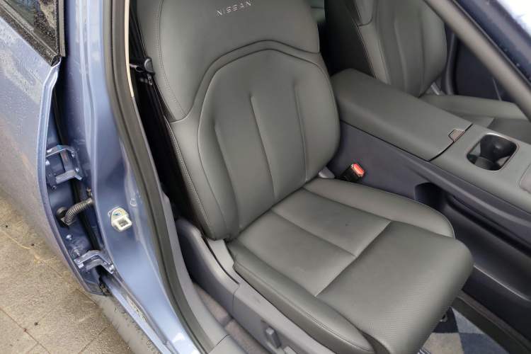 Used Nissan N6 2026 Model 180 Max
