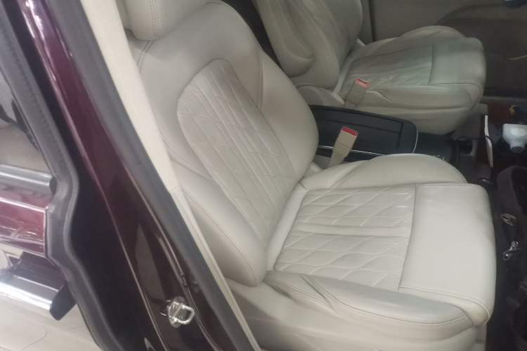 Used Buick GL8 2017 28T Avenir Avia National Emission Standard V