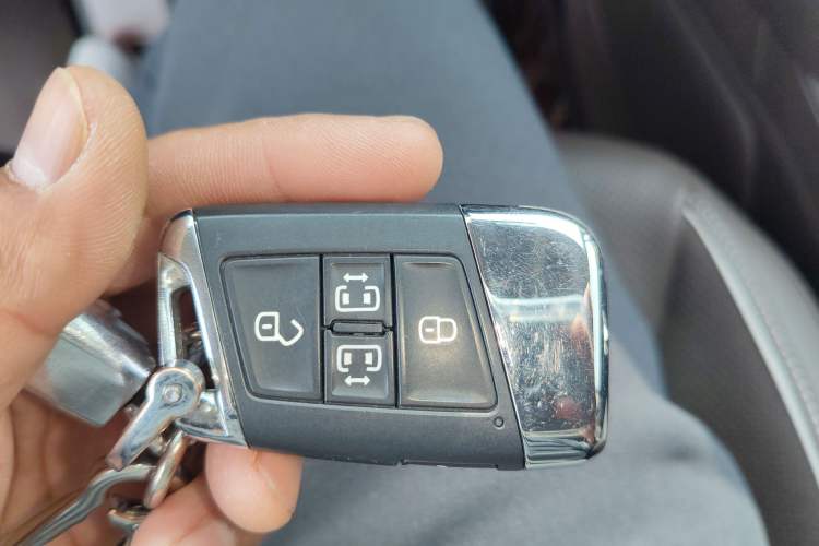 Used Volkswagen Viloran 2020 380TSI Prestige Edition Vehicle Key