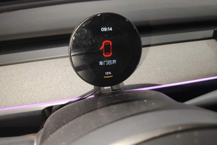 Used Tesla Model Y 2023 Long-Range All-Wheel-Drive Version