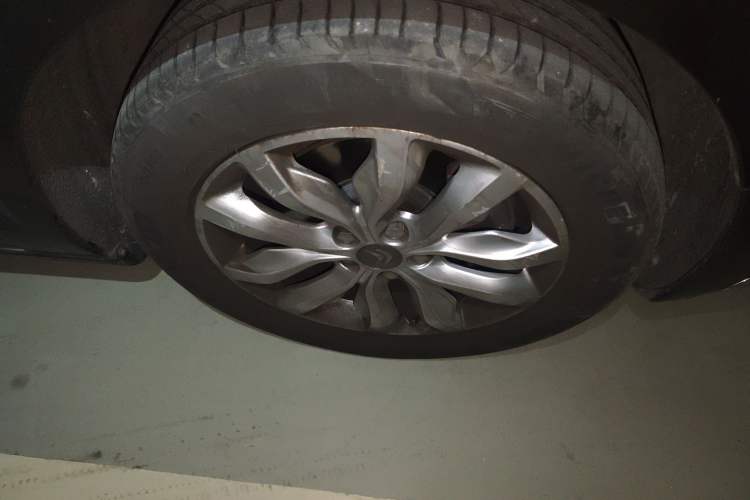 Used Citroen C5 2013 2.3L Automatic Zunyu Model