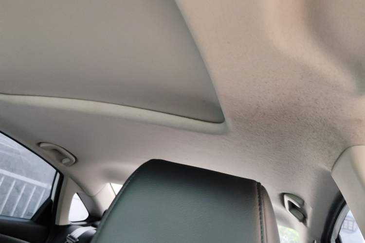 Used Honda Crider 2022 180Turbo CVT Luxury Edition Headliner