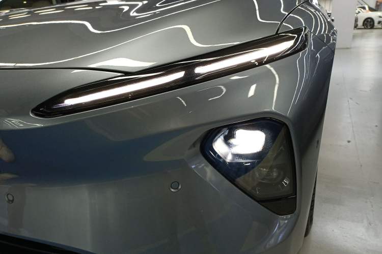 Used Nio ET7 2024 75 kWh Executive Signature Edition Left Front Headlight