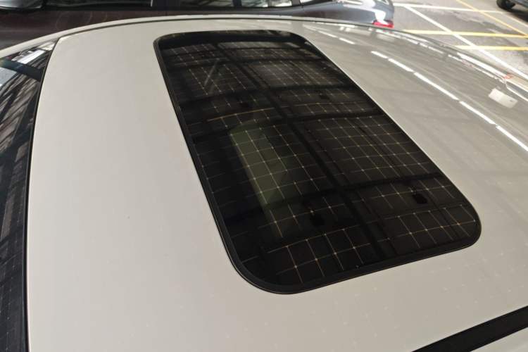 Used Geely Auto Binray 2018 14T CVT Binyi Edition Roof