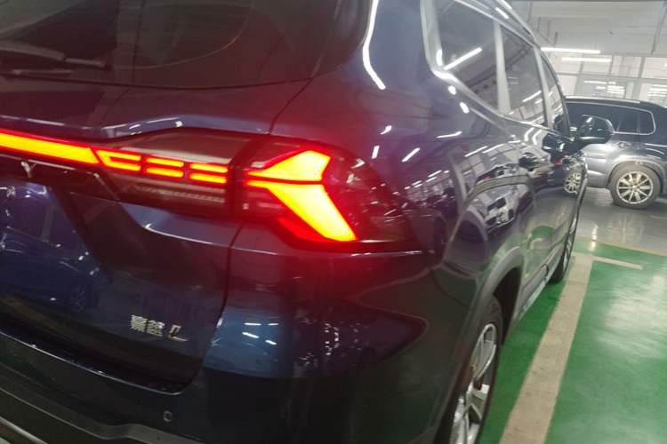 Used Geely Auto Haoyue L 2023 2.0T DCT Prestige Edition
