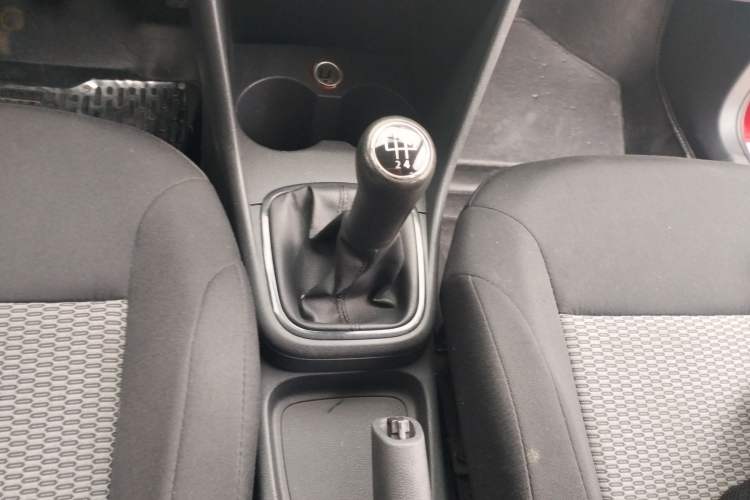 Used Volkswagen Polo 2013 1.4L Manual Fashion Edition
