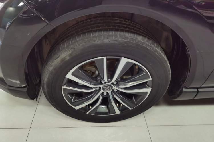 Used Toyota Harrier 2022 Dual-Engine 2.5L CVT Two-Wheel Drive Luxury Edition
