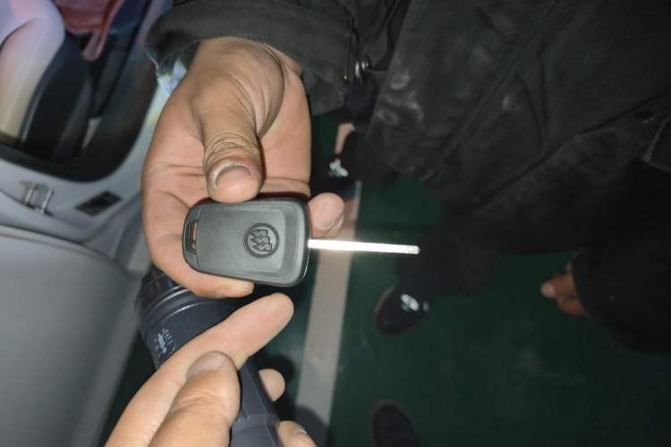 Used Buick GT 2015 15N Automatic Elite Version Vehicle Key