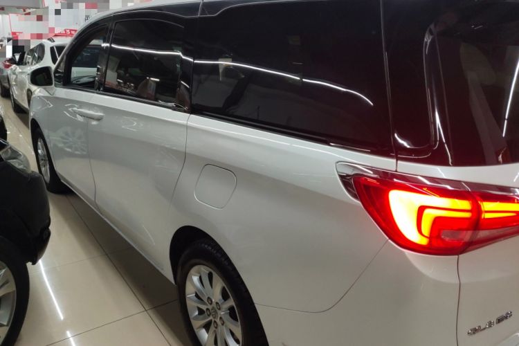 Used Buick GL8 2017 ES 28T Premium Version China V Standard