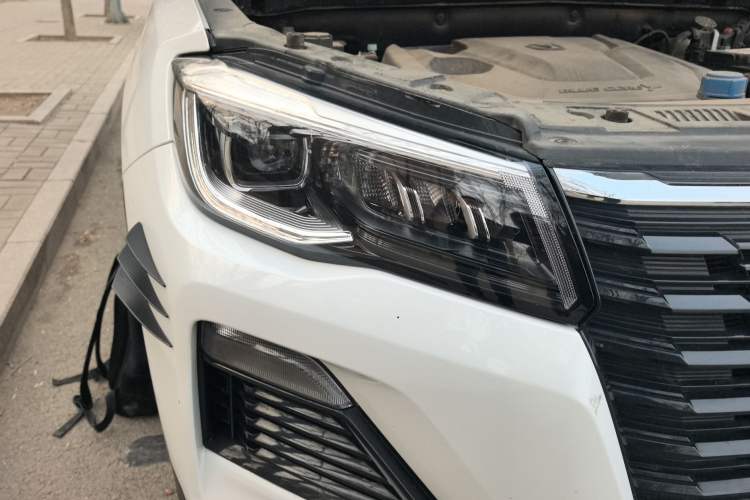 Used CHANGAN CS75 2023 Enjoy Edition 1.5T DCT Prestige Version Exterior 3