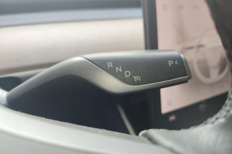 Used Tesla Model 3 2019 Standard Range Rear-Drive Upgraded Version