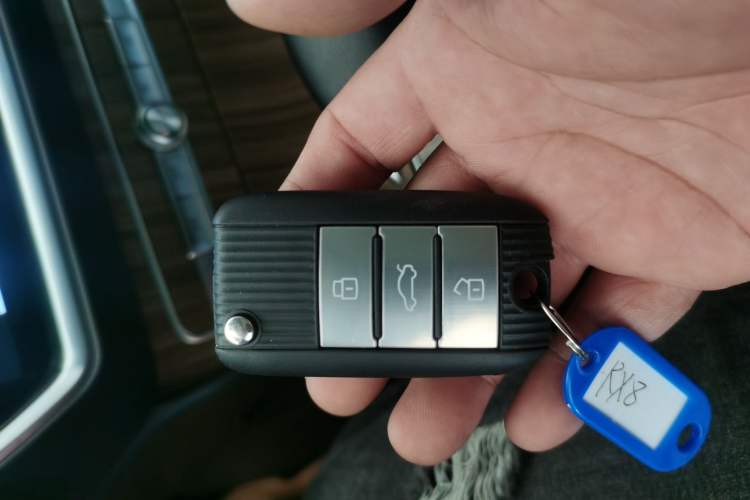 Used Roewe RX8 2019 30T Smart Connectivity Four-Wheel Drive Supreme Flagship Edition