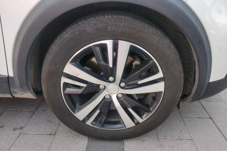 Used Peugeot 5008 2017 380THP 7-Seater Elite Edition