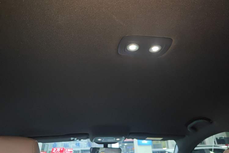 Used BYD Song Pro New Energy 2024 HONOR Edition DM-i 71KM Navigation Model Headliner