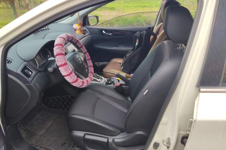 Used Nissan Tiida 2016 1.6L CVT Smart Drive Edition Left Front Seat