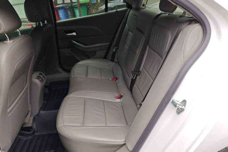 Used Chevrolet Malibu 2014 2.0L Automatic Luxury Edition