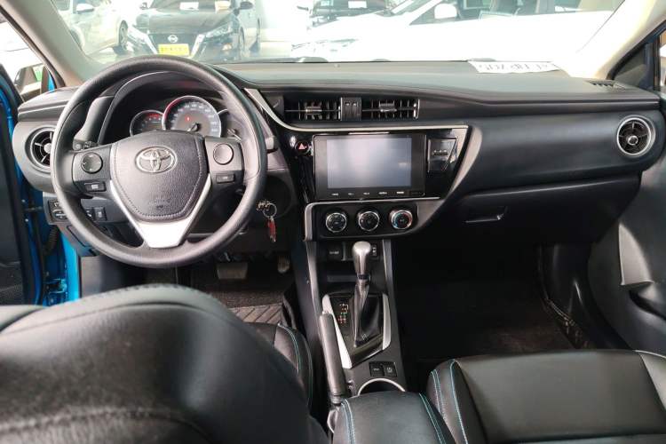 Used Toyota Levin 2017 Revised 185T CVT Elite Edition China V Standard Center Console