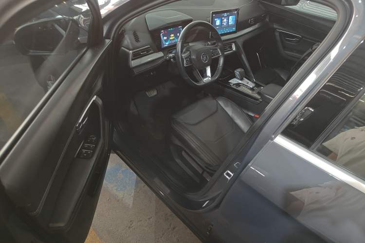 Used BYD Song Pro 2019 1.5T Automatic Elite Edition Driver Seat