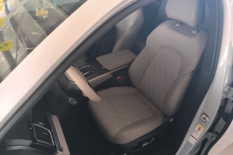 Used BYD Tang New Energy 2025 DM-i 115KM Prestige Model
