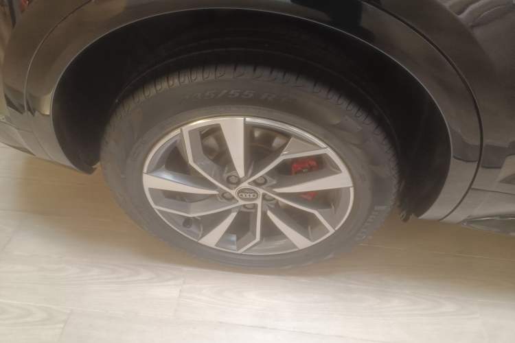 Used Audi Q5L 2025 quattro 45th Anniversary Edition 40 TFSI Luxury Dynamic Model