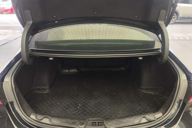 Used Buick LaCrosse 2020 652T Luxury Version Trunk