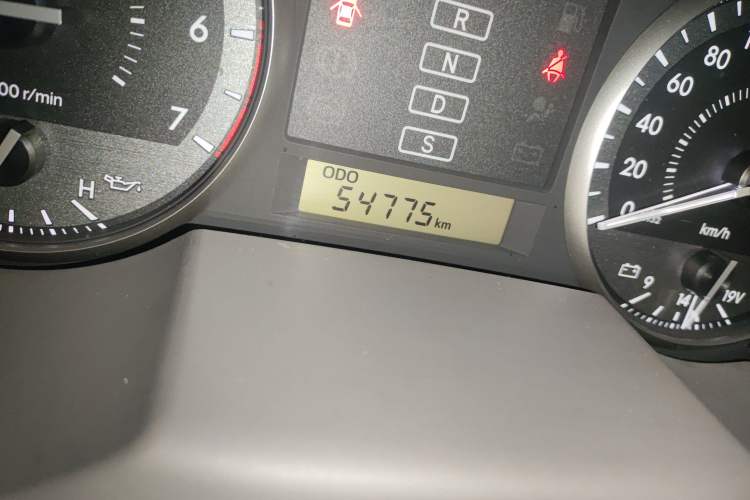 Used Toyota Land Cruiser 2019 4.0L 7-Seater Automatic Transmission Middle East Version