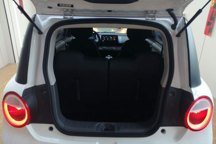 Used CHANGAN NEVO Lumin 2025 205 km Xiangqin Version
