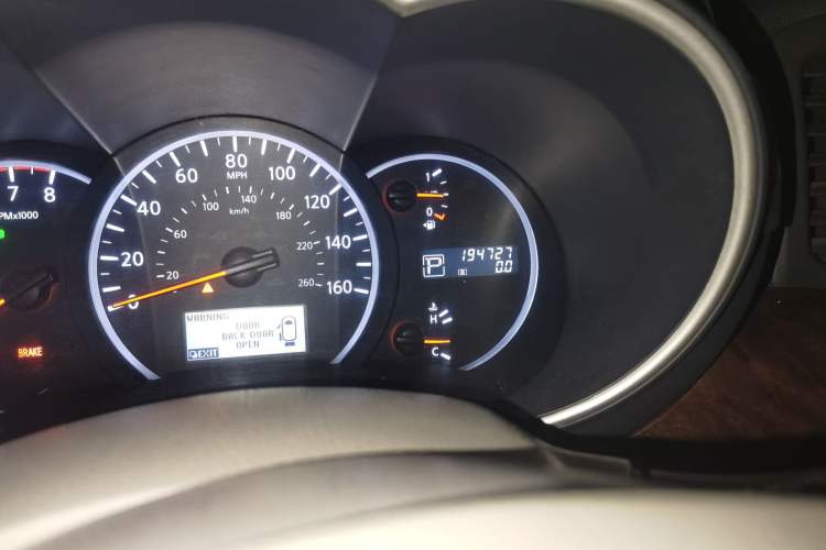 Used Nissan Quest 2012 3.5L SL
