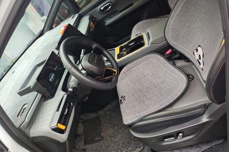 Used AION Y 2021 70 Intelligent Edition