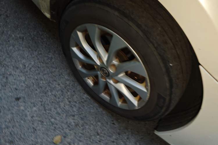 Used Nissan Sylphy 2018 1.6XV CVT Deluxe Edition Right Front Wheel Hub