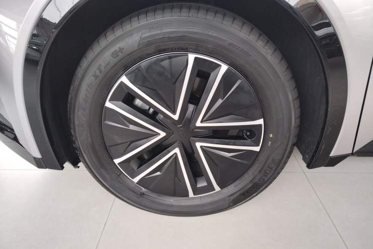 Used Toyota bZ5 2025 Model 550 JOY