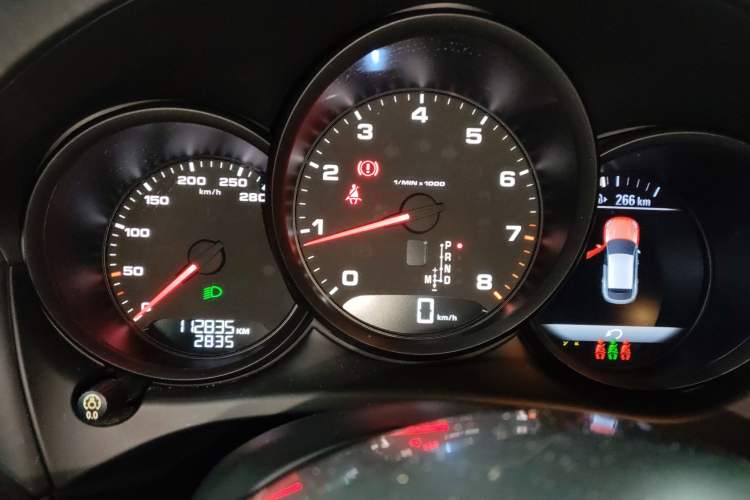 Used Porsche Macan 2018 Macan 2.0T