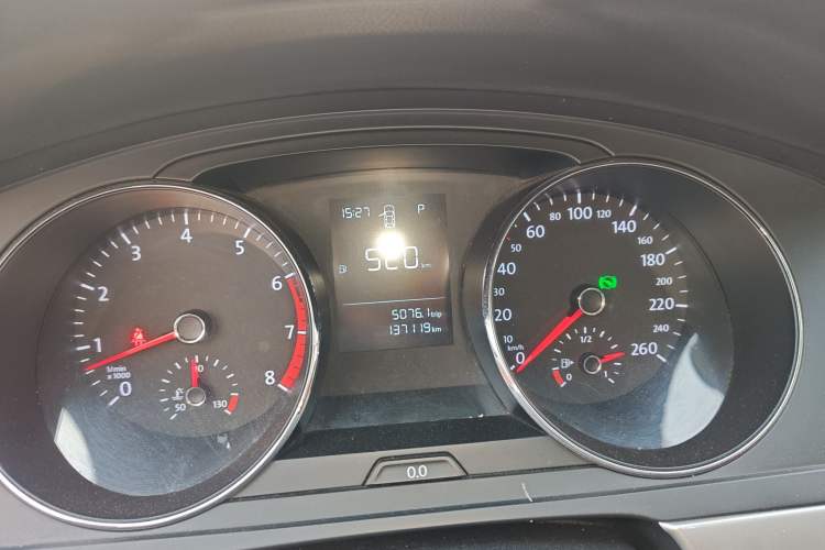 Used Volkswagen Lamando 2015 230TSI DSG Fashion Edition