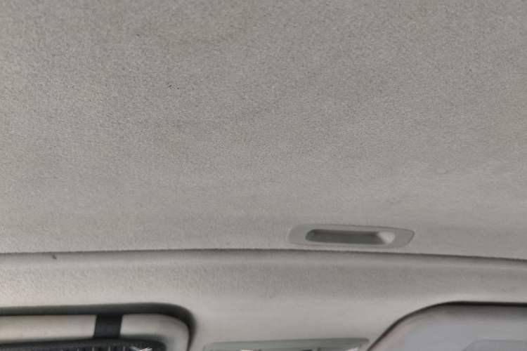 Used Mitsubishi Lancer EX 2012 Classic 1.8L CVT Black-and-White Edition
