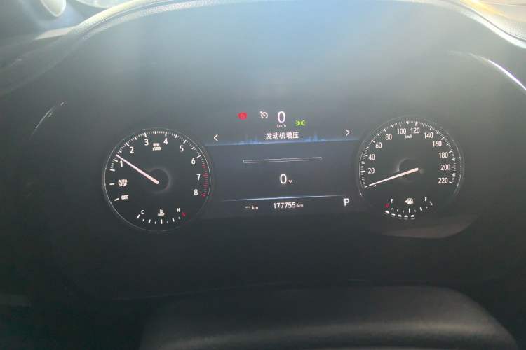 Used Buick GL8 2020 Land Business Class 652T Luxury Model
